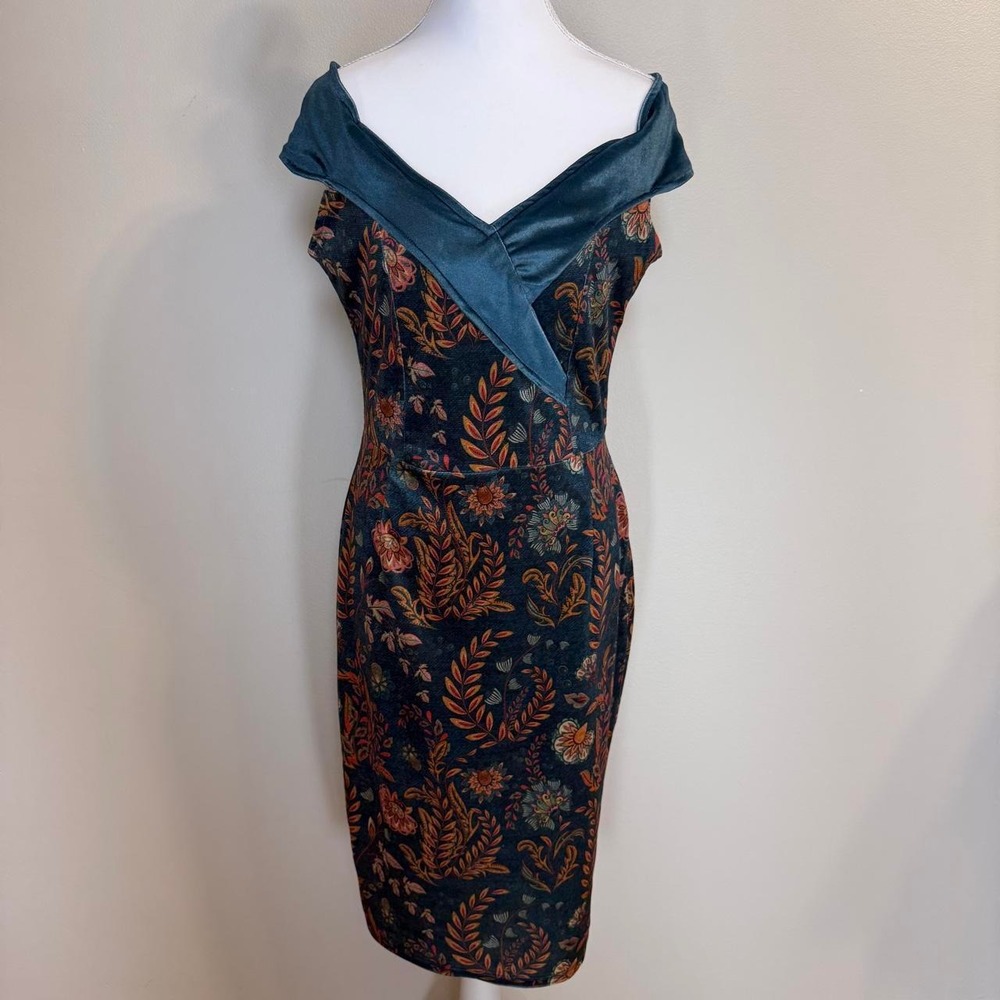 Averie Off Shoulder Midi Dress Size Medium Blue Floral Velvet Womens L